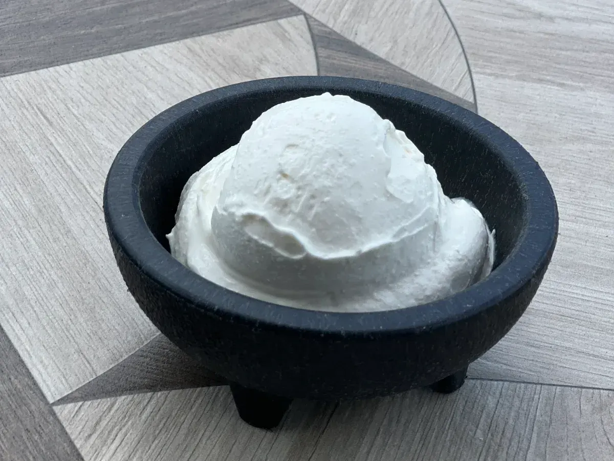Sour Cream (Large)