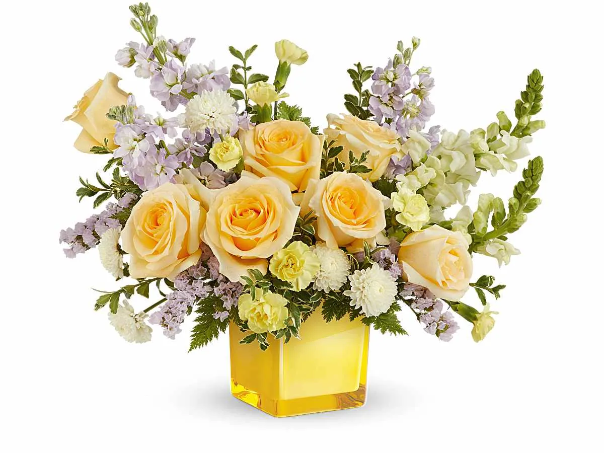 Sunshine Dreams Bouquet — Elite
