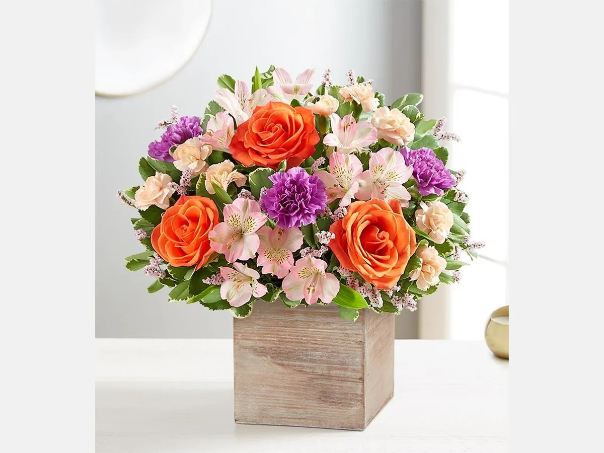 Garden Cube Bouquet — Deluxe
