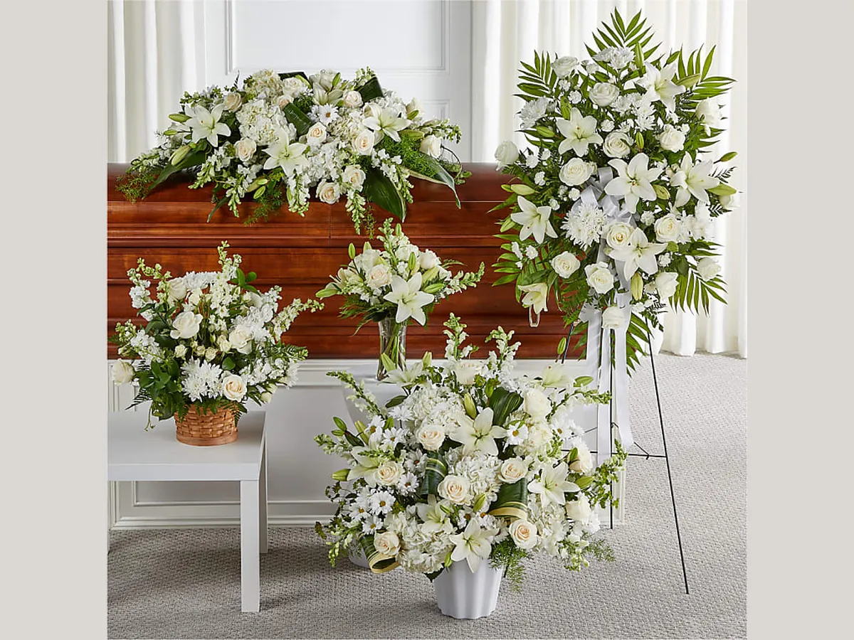 White Memorial Set